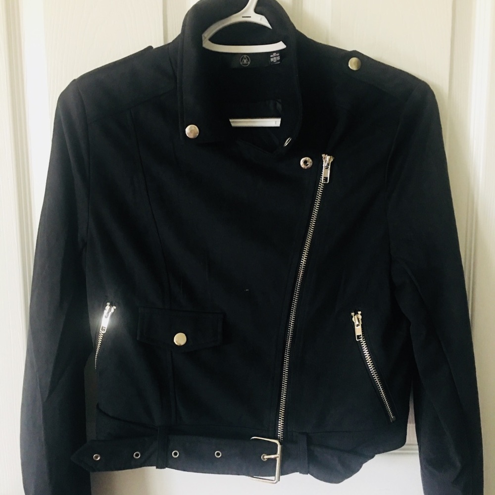 Jacket - Picture 3 of 6
